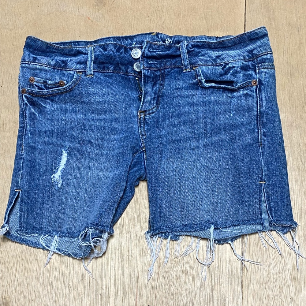 American Eagle stretch denim shorts